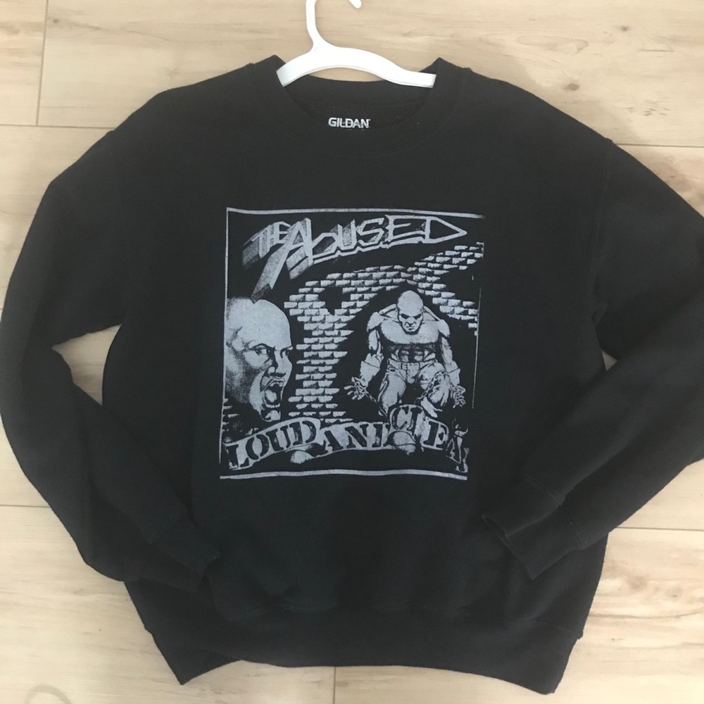Black Crewneck